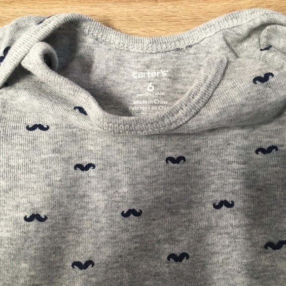 Lot of 4 Carter’s 6 Months Long Sleeve Bodysuits - Picture 2 of 5